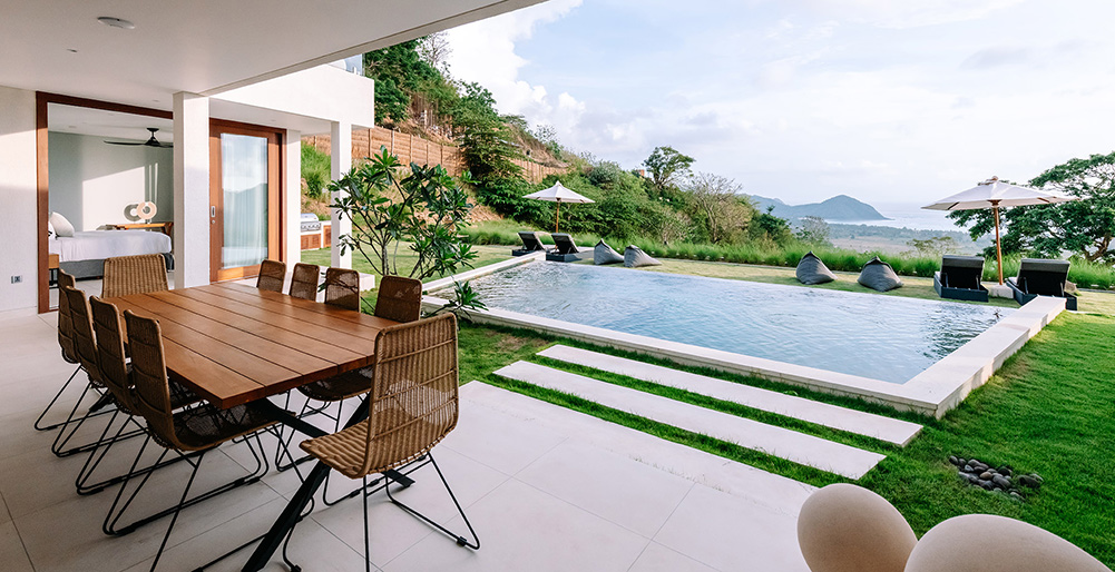 Selong Selo - 4 bedroom - Dining with amazing view